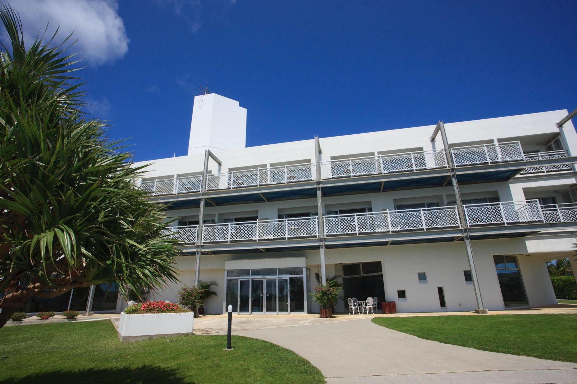 Yyy Club Ie Resort Exterior foto