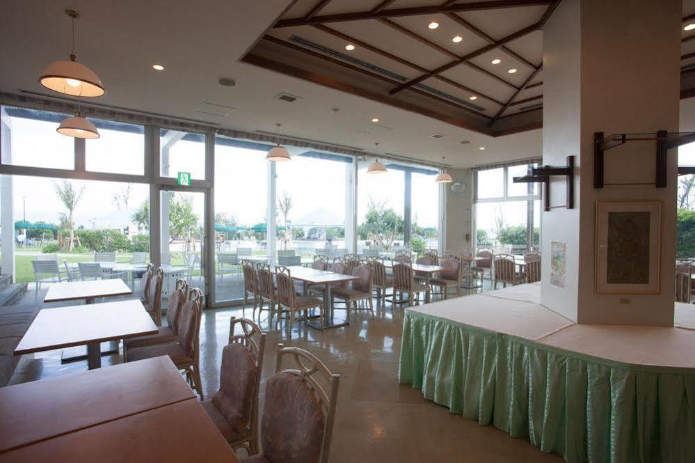 Yyy Club Ie Resort Exterior foto