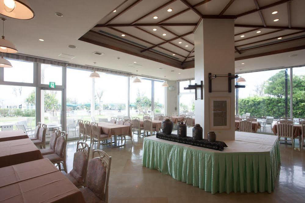 Yyy Club Ie Resort Exterior foto