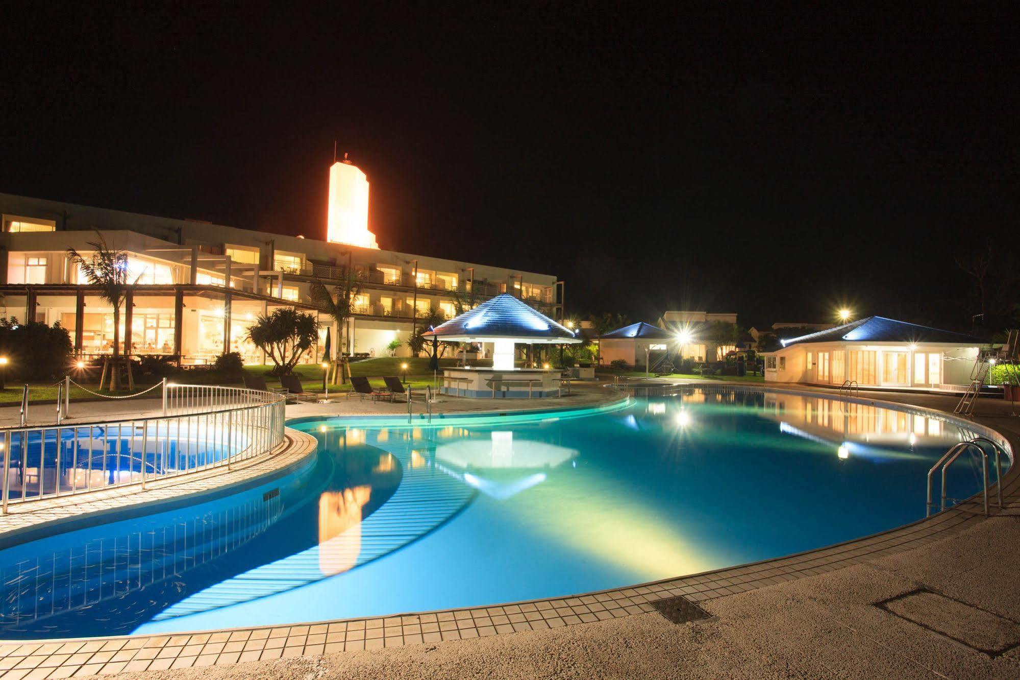 Yyy Club Ie Resort Exterior foto
