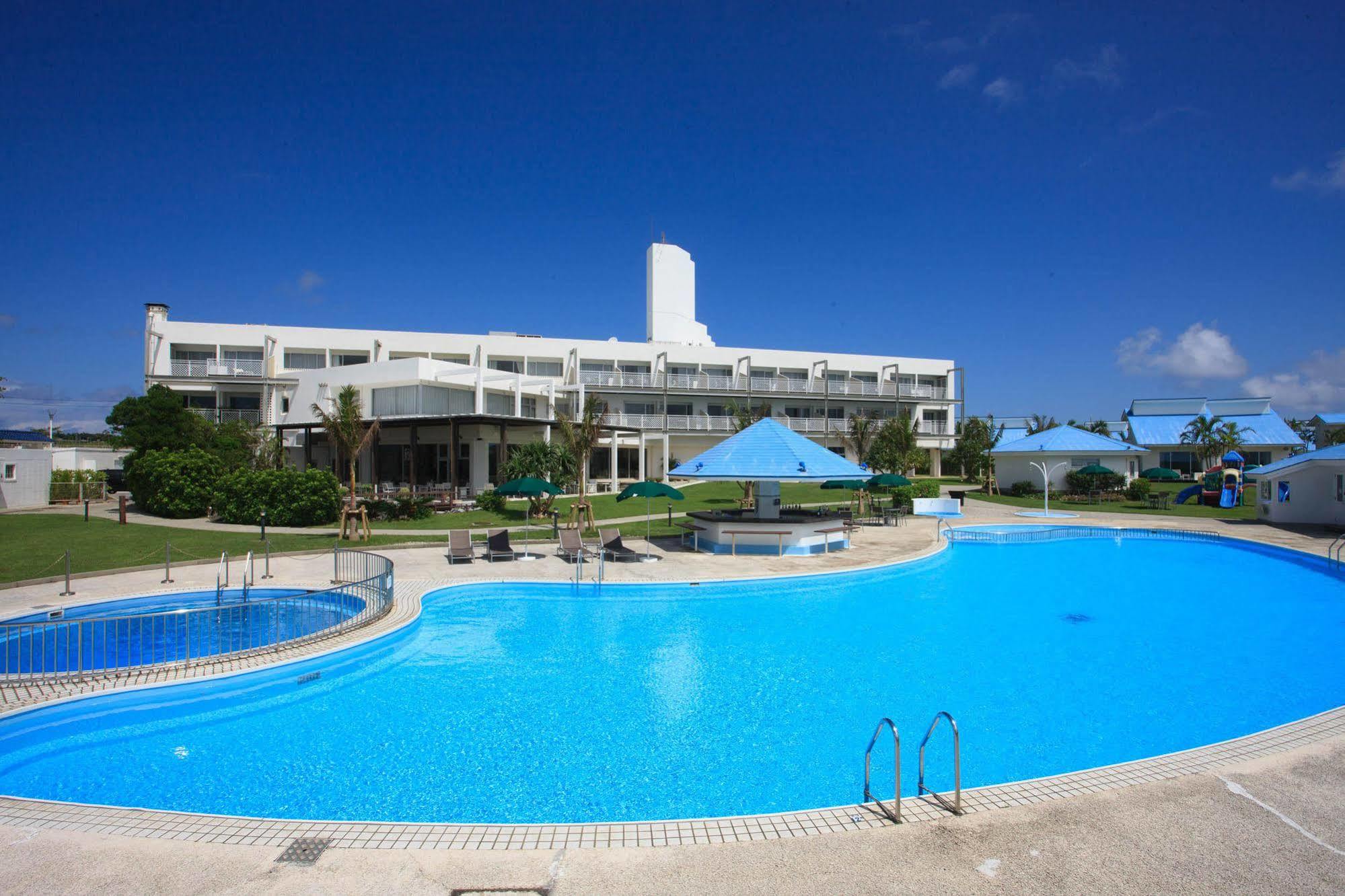Yyy Club Ie Resort Exterior foto